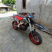 Gi